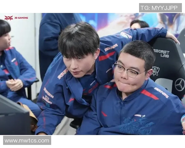 电竞热议JDG实力争议分析英雄联盟实时数据揭示真相 电竞热议JDG实力争议分析英雄联盟实时数据揭示真相